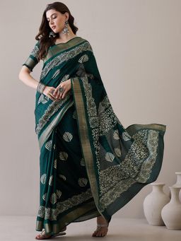 Sareemall - Women Green Printed Silk Blend Saree with Unstitched Blouse
