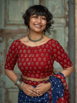 Suta - Women Maroon Printed Cotton Stitched Blouse