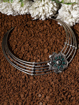 VENI - Silver-Plated Choker Necklace