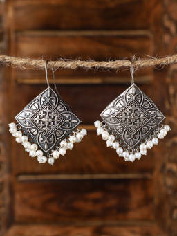 VENI - Silver-Plated Beads-Studded Drop Earrings