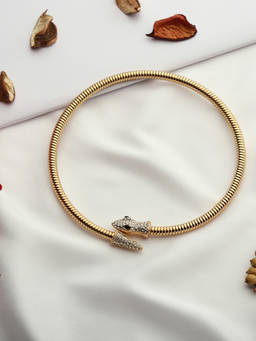 VENI - Gold-Plated Stone Studded Phython Hasli Necklace