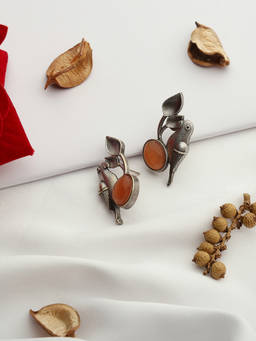 VENI - 925 Silver-Plated Oxidised Studs