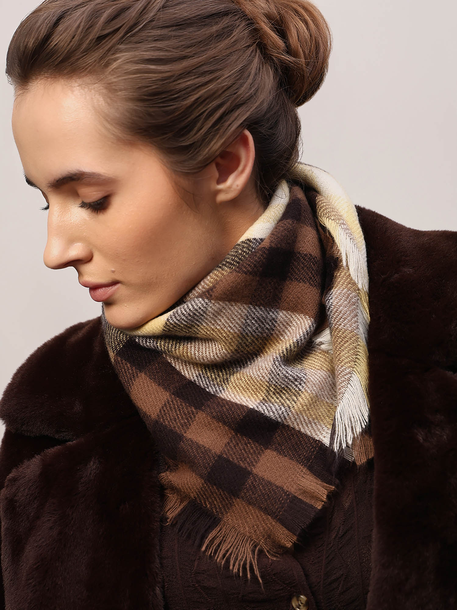 vero moda Women Checks Recycled Polyester Scarf - Mult-Color-picture-42