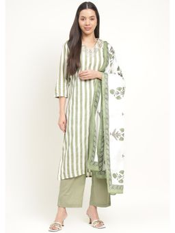 Zari Jaipur - Women Green Embellished Kurta Pant with Dupatta