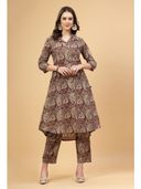 Brown color option, Currently selected