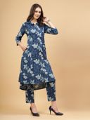 Navy Blue color option, Currently selected