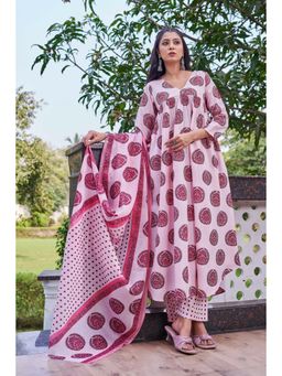 Gahan - Printed Anarkali and Pant with Dupatta - Pink