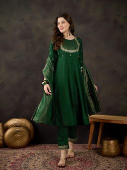 Gahan - Green Silk Blend Zari Embroidered Kurta With Pant And Dupatta