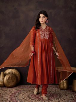 Gahan - Rust Silk Blend Zari Embroidered Kurta With Pant And Dupatta