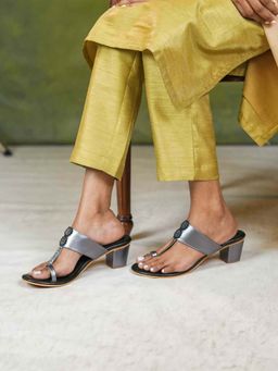 Postcard - Women Silver Sandals Heels