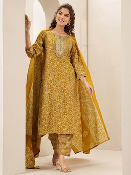 Libas - Women Green Printed Kurta with Pant and Dupatta (Set of 3)