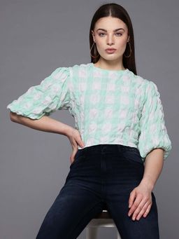 Freehand - Women Fitted Textured Round Neck Regular Crop Top