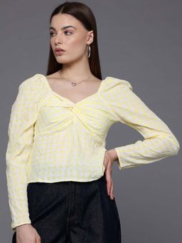 Freehand - Women Regular Fit Textured Sweetheart Neck Twist Top