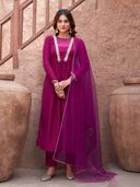 Magenta color option, Sold out, Currently selected