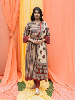 SVARCHI - Cotton Cambric Block Print Anarkali Kurta Churidar Dupatta-Beige Red (Set of 3)