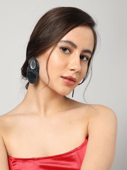 Sohi - Black Designer Drop Earring