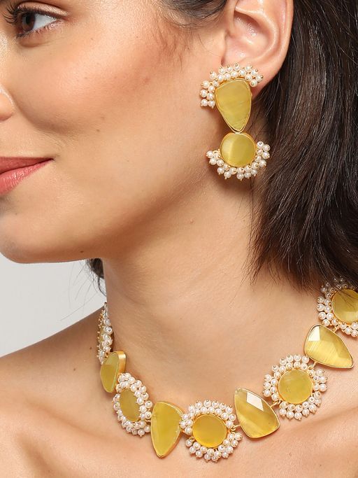 Sohi Gold Plated Designer Stone Necklace and Earring Set