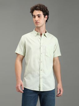 Pepe Jeans - Men Green Solid Short Sleeves Shirt