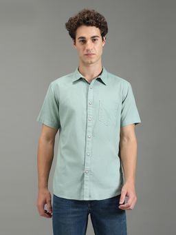 Pepe Jeans - Men Green Solid Short Sleeves Shirt