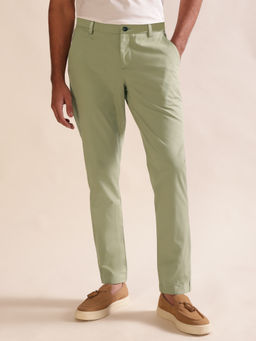 Andamen - Men Green Stretchable Slim Fit Chinos