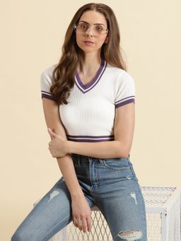 SHOWOFFFF - Womens V-Neck Solid White Fitted Crop Top