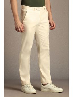 Louis Philippe - Men Cream Straight Fit Solid Casual Trousers