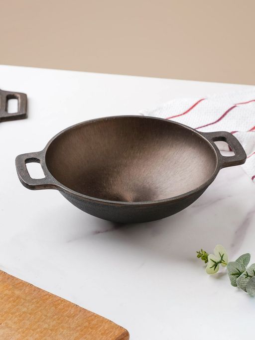Nestasia Cast Iron Round Bottom Ultra Smooth Kadai