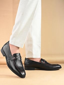 Valentino - Mens Leather Casual Loafers - Black