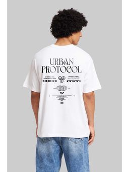 UNDERRATED CLUB - Global Frequency White Oversized Fit T-shirt Men