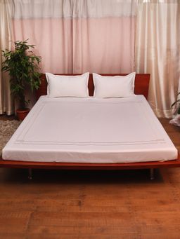 Zeba World - White Cotton 500Tc Aari Embroidery Bed Sheet (King)