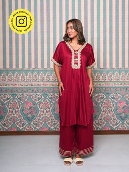 Ishnya - Jhoom-Maroon Solid Kurta with Palazzo (Set of 2)