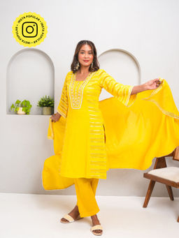 Ishnya - Ranga-Yellow Kurta with Pant and Dupatta (Set of 3)