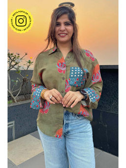 Ishnya - Aura-Olive Green Pocket Printed Oversized Shirt