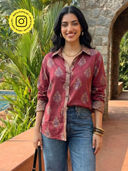 Maroon color option