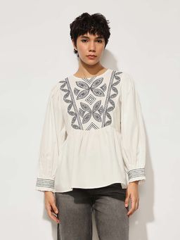 ONLY - White Embroidered Top