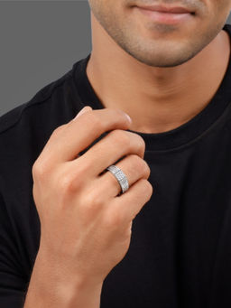 GIVA - 925 Silver Lustrous Square Ring For Men
