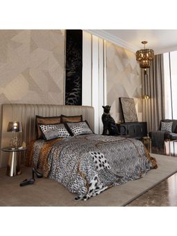 Stoa Paris - Untamed Enrich Cotton Primal Elegance Printed Super King Bed Sheet with 4 Pillow Covers