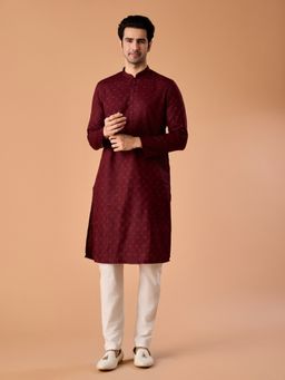 Manyavar - Maroon Printed Mandarin Neck Kurta & Pyjama