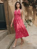 Pink color option, Currently selected