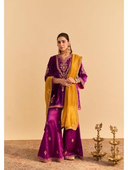 Sheetal Batra - Noren - Silk Velvet Deep Purple Kurta With Flared Sharara