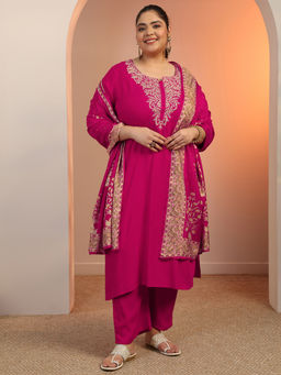 Extra love by Libas - Plus Size Women Pink Floral Kurta with Pant & Dupatta (Set of 3)