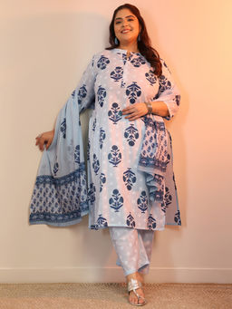Extra love by Libas - Plus Size Women Blue Floral Kurta with Palazzo & Dupatta (Set of 3)