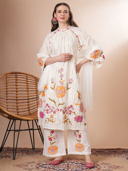 FASHOR - Women Off White Floral Kurta with Palazzo & Dupatta (Set of 3)