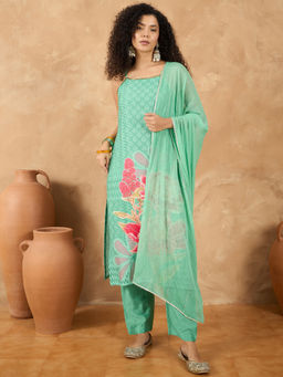 Varanga - Women Green Floral Kurta with Pant & Dupatta (Set of 3)