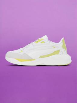 Puma - X-Ray Run Womens White Sneakers