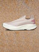 Pink color option, Currently selected
