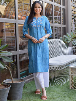 Libas - Women Cotton Blue Embroidered Kurta