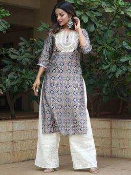 Libas - Grey Silk Blend Embroidered and Zari Yoke Detail Printed Straight Kurta