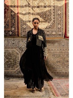 ASHNA VASWANI - Black High-Low Kurta With Bustier & Pant Jacket