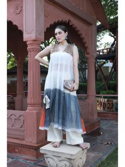 ASHNA VASWANI - Kota Doria Hand Painted Kurta With Bustier & Pant